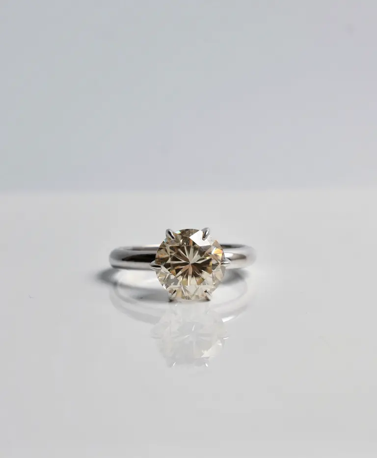 Moissanite Ring — photo 1
