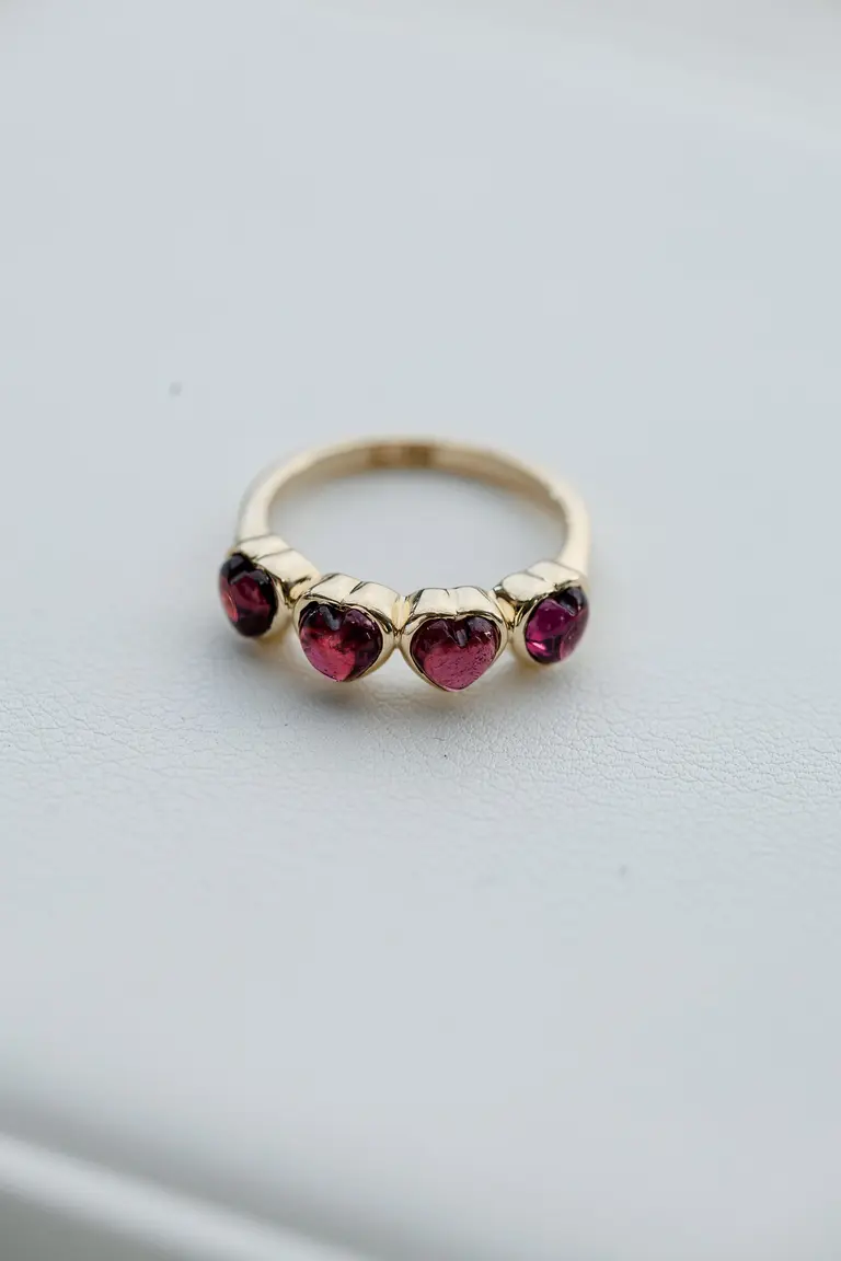 Heart Cabochon Ring — photo 1