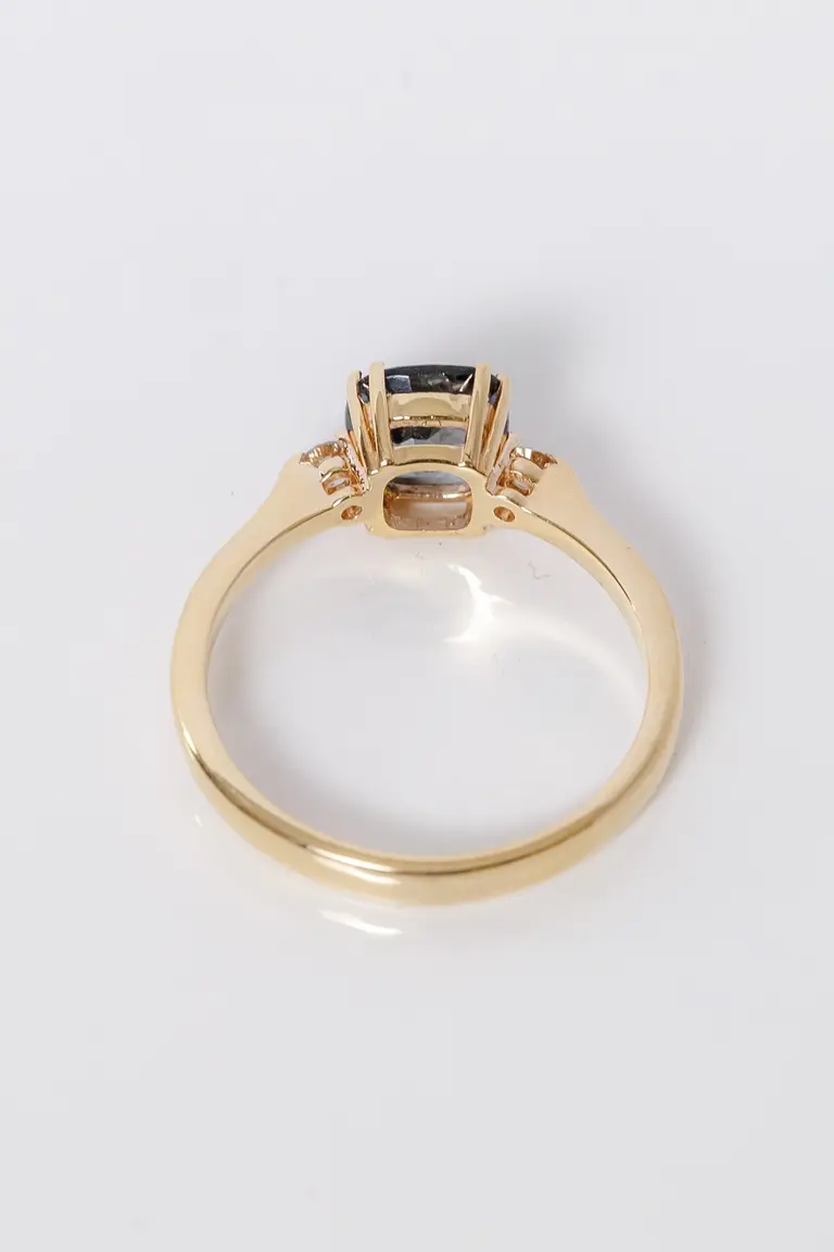 Ring with Grey Tourmaline — photo 2
